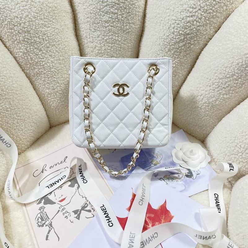 Chanel Handbags 646